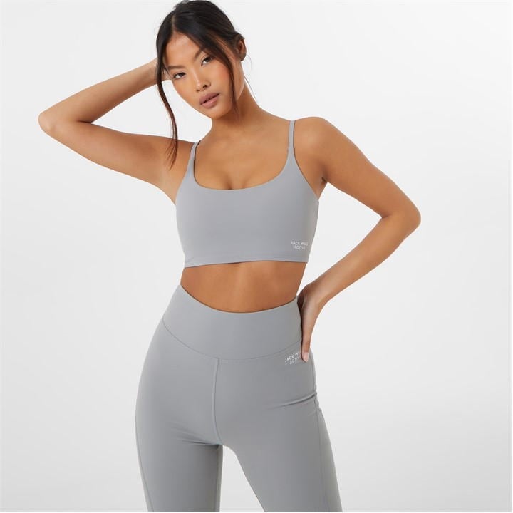 Active Scoop Neck Sports Bra