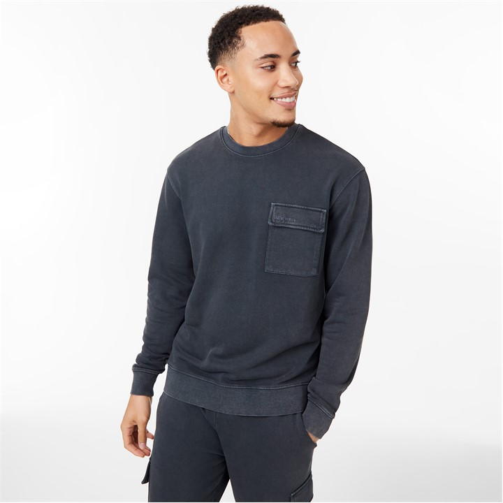 Pocket Crew Sweatshirt